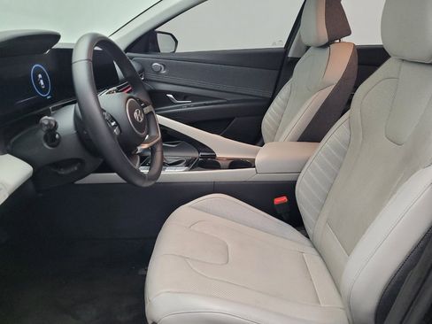 Used 2023 Hyundai Elantra Limited w/ Cargo Package image 17