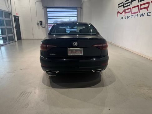 Used 2019 Volkswagen Jetta SEL Premium FWD image 5
