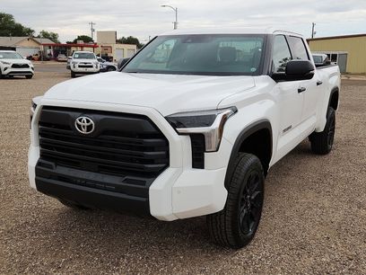 New 2026 Toyota Tundra SR5 w/ SR5 Convenience Package