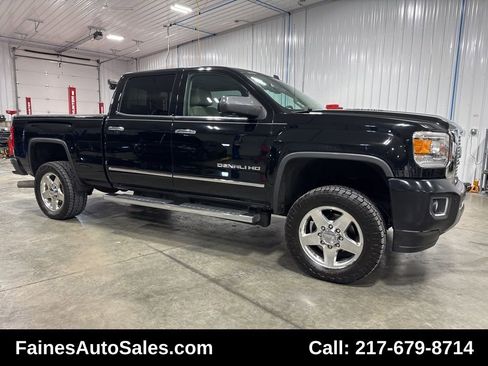 Used 2015 GMC Sierra 2500 Denali w/ Duramax Plus Package image 25