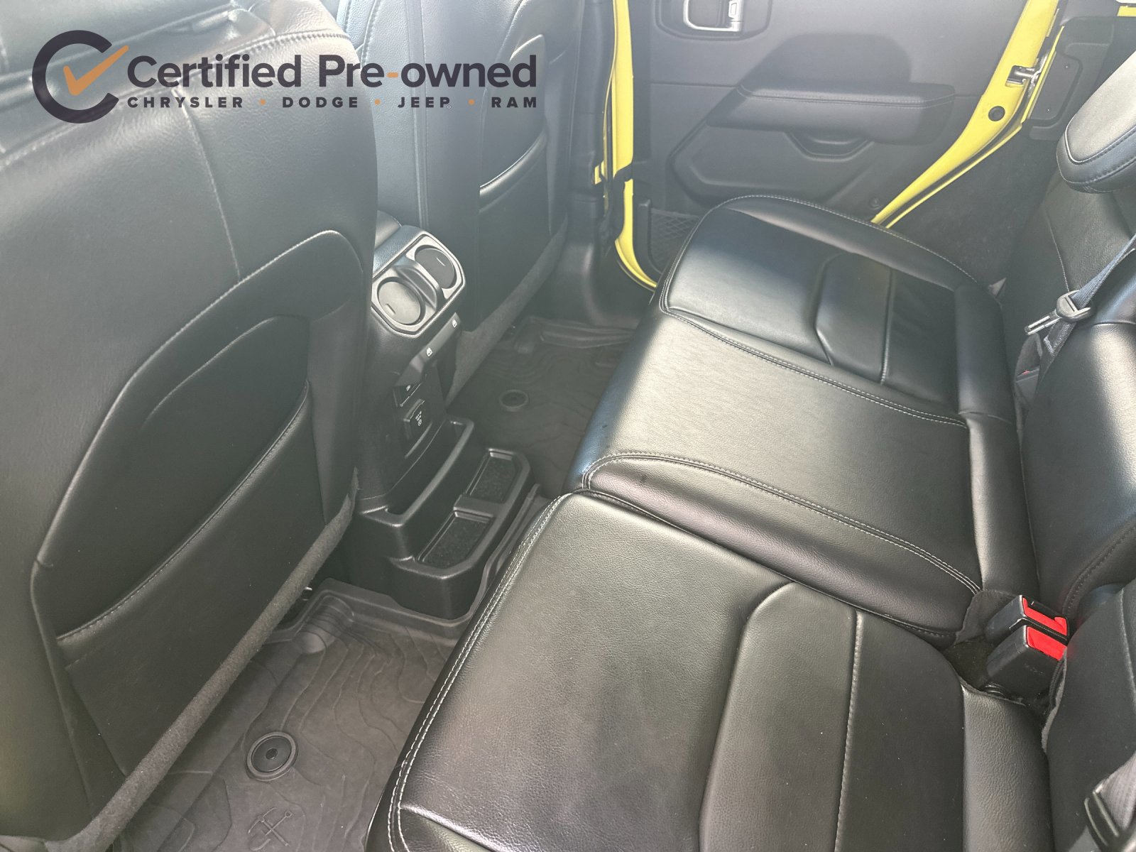 Certified 2023 Jeep Wrangler Unlimited Sahara w/ Cold Weather Group AWD/4WD image 13