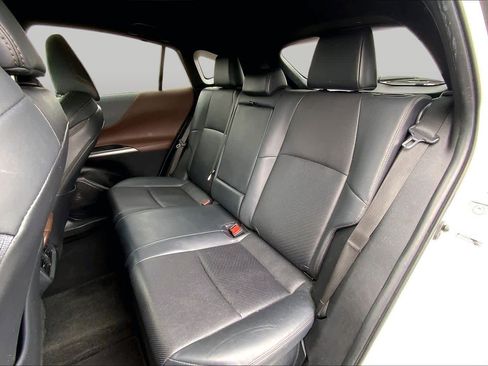 Used 2021 Toyota Venza Limited AWD/4WD image 20