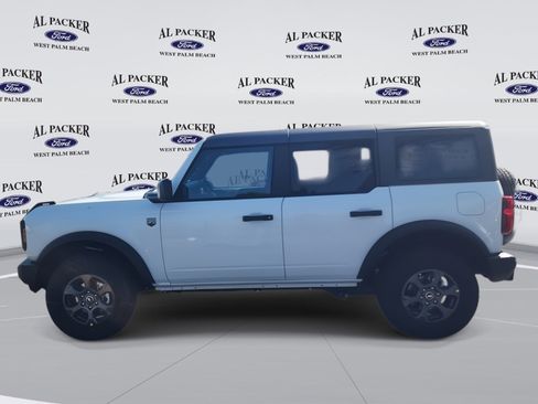 New 2026 Ford Bronco Big Bend image 2