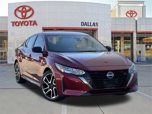 Used 2024 Nissan Sentra SR image 1