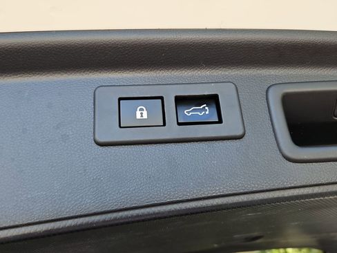 Used 2019 Subaru Forester Sport image 32