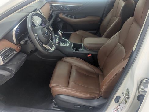 Used 2020 Subaru Outback Touring image 4