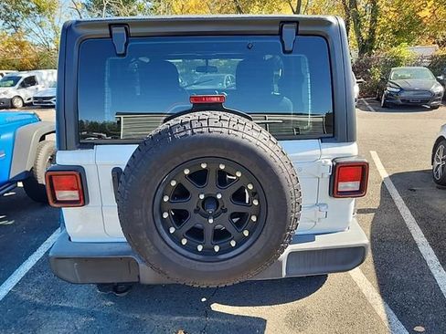 Used 2020 Jeep Wrangler Sport image 6