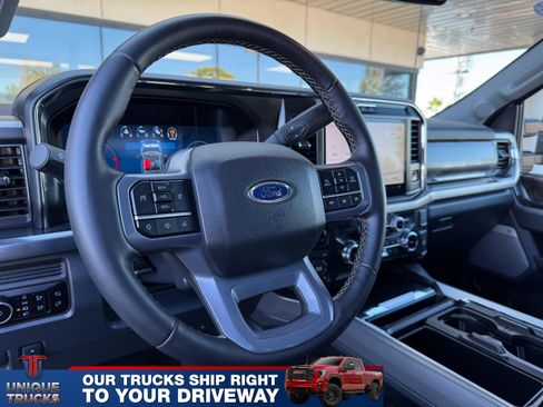 Used 2025 Ford F350 Lariat image 17