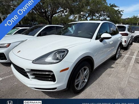Used 2020 Porsche Cayenne AWD/4WD image 1