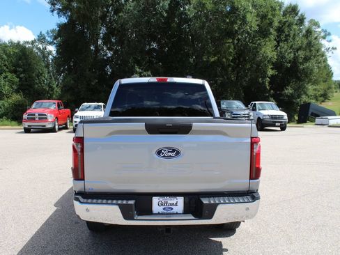 Used 2025 Ford F150 XLT w/ Equipment Group 301A Standard RWD image 7