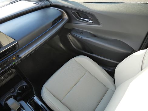 Used 2024 Toyota Prius XLE image 11