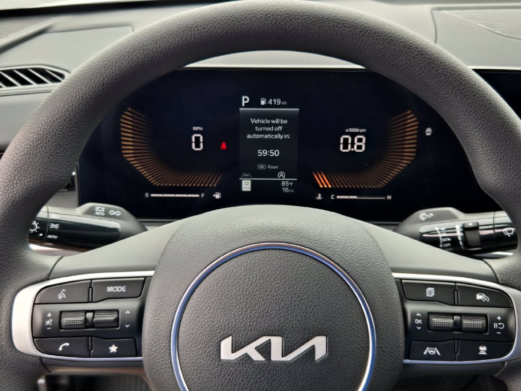 New 2026 Kia K5 LXS FWD image 12