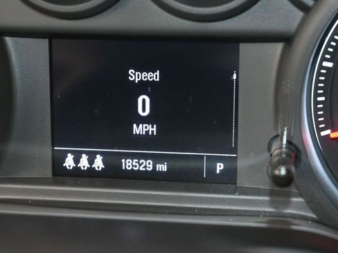 Used 2024 Chevrolet Silverado 1500 Custom Trail Boss w/ LPO, Dark Essentials Package image 26