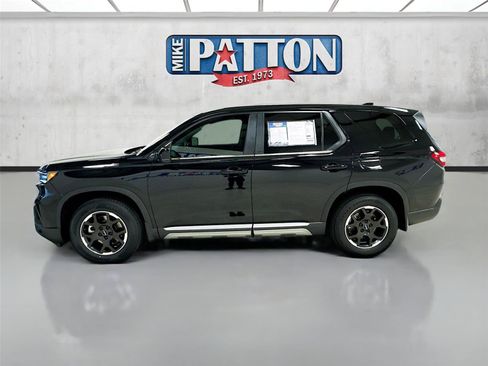 Used 2025 Honda Pilot EX-L image 4