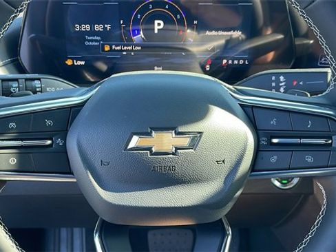 New 2026 Chevrolet Traverse LT w/ LPO, Floor Liner Package image 21