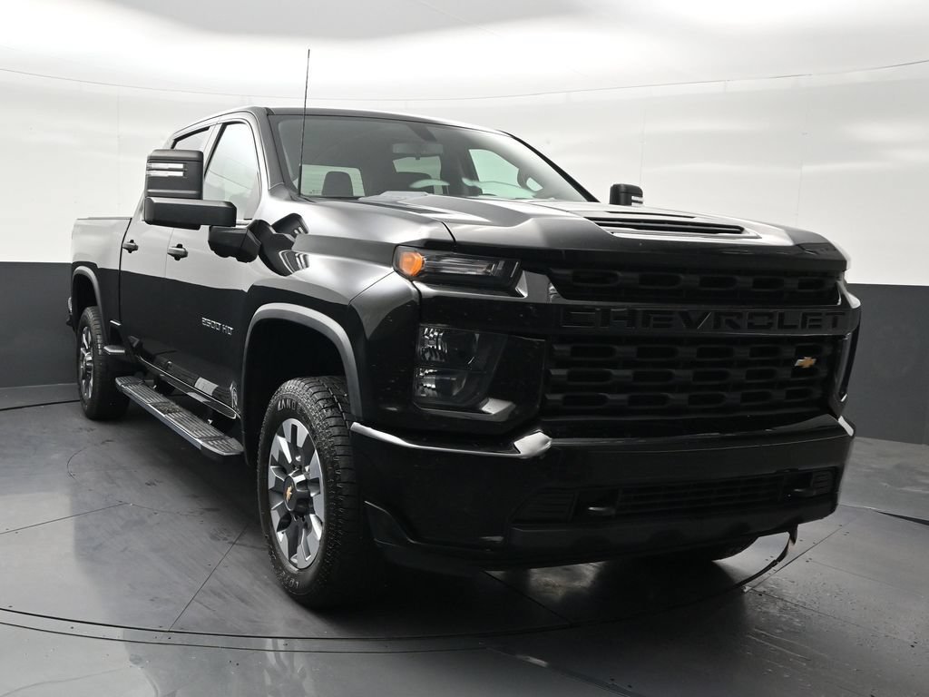 Used 2022 Chevrolet Silverado 2500 Custom w/ Custom Convenience Package AWD/4WD image 8
