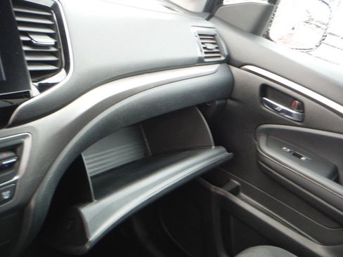 Used 2021 Honda Ridgeline Sport image 31