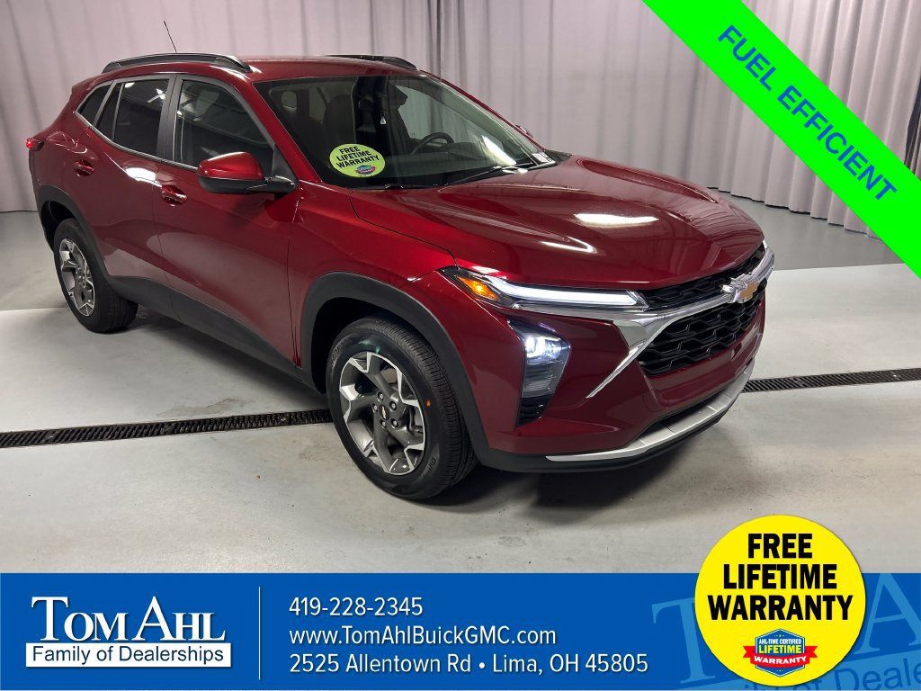 Used 2025 Chevrolet Trax LT w/ LT Convenience Package FWD 360° Tour
