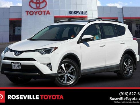 Certified 2016 Toyota RAV4 XLE AWD/4WD image 1