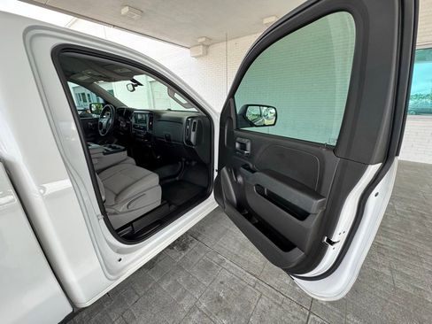 Used 2016 Chevrolet Silverado 1500 W/T RWD image 16