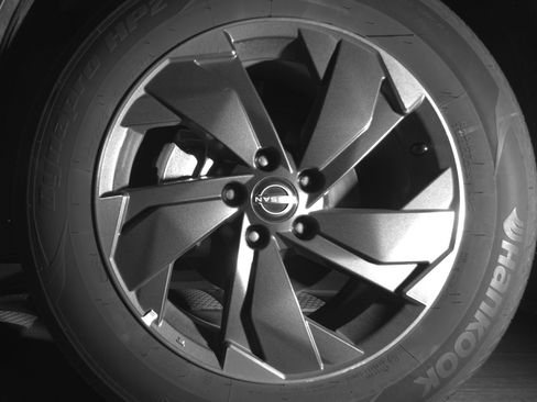 Used 2025 Nissan Rogue SV AWD/4WD image 12