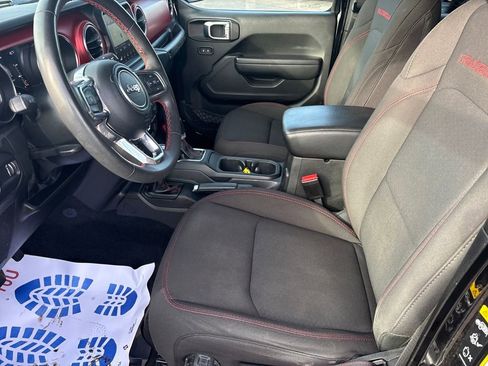 Used 2023 Jeep Wrangler Unlimited Rubicon w/ Cold Weather Group image 16