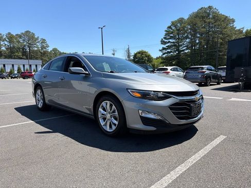 Used 2024 Chevrolet Malibu LT FWD image 3