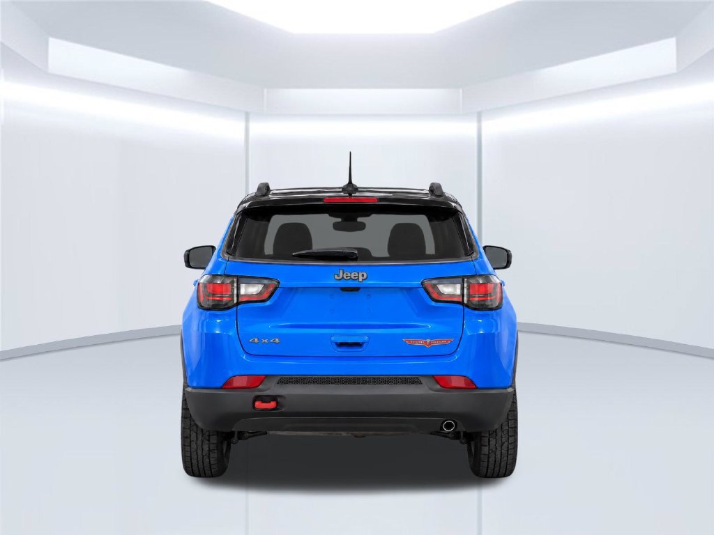 Used 2022 Jeep Compass Trailhawk w/ Trailhawk Elite Group AWD/4WD image 9