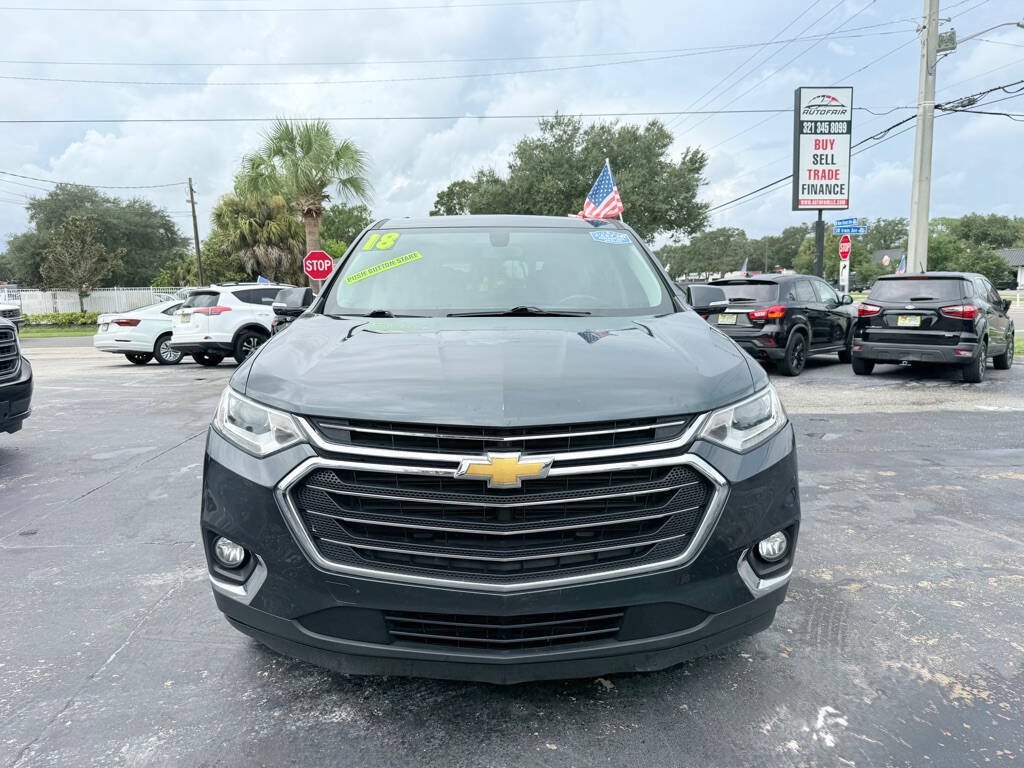 Used 2018 Chevrolet Traverse LT FWD image 2