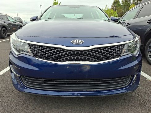 Used 2018 Kia Optima LX FWD image 2