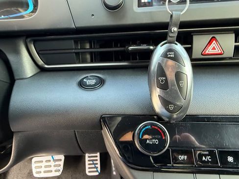 New 2026 Hyundai Elantra Sport image 30