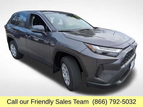 New 2025 Toyota RAV4 LE image 7