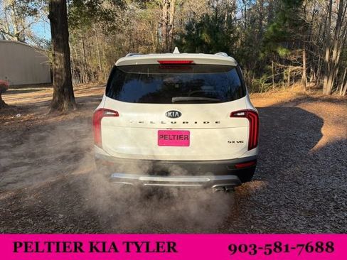 Used 2020 Kia Telluride SX w/ Towing Package image 11