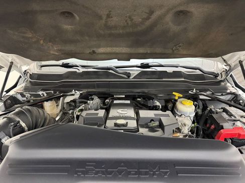 Used 2019 RAM 3500 Tradesman AWD/4WD image 32