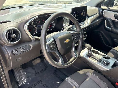 Used 2023 Chevrolet Blazer LT w/ Convenience Package FWD image 16