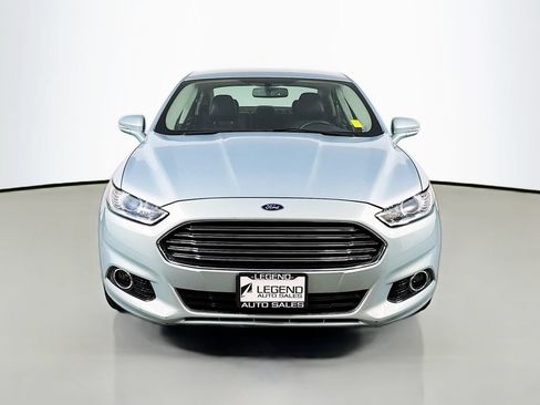 Used 2014 Ford Fusion Titanium FWD image 2
