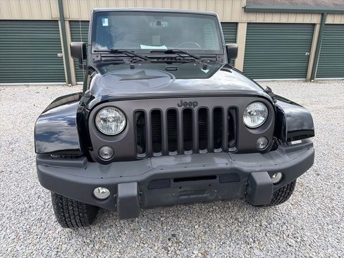 Used 2018 Jeep Wrangler Unlimited Sport image 11