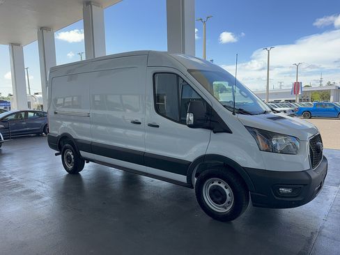 Certified 2026 Ford Transit 150 148 Medium Roof RWD image 5
