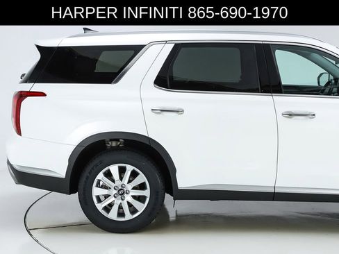 Used 2023 Hyundai Palisade SEL FWD image 12