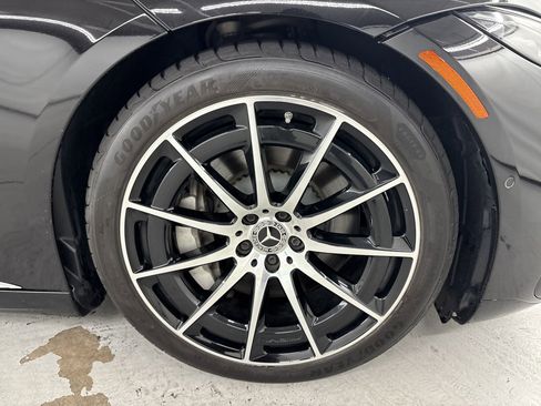 Certified 2023 Mercedes-Benz EQS 580 4MATIC Sedan image 11