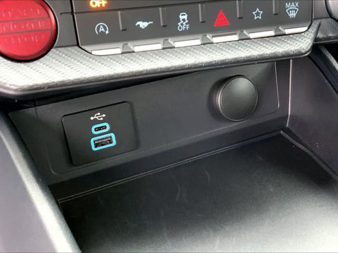 Certified 2025 Ford Mustang GT image 30