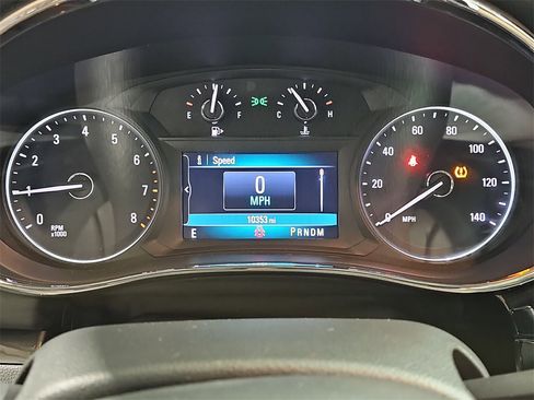 Used 2022 Buick Encore Preferred w/ Safety Package image 25