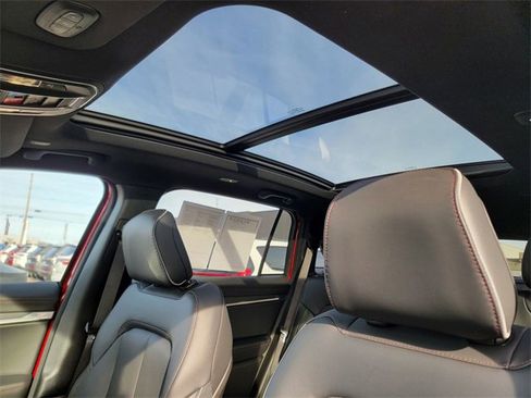 Used 2025 Jeep Wagoneer S Limited image 4