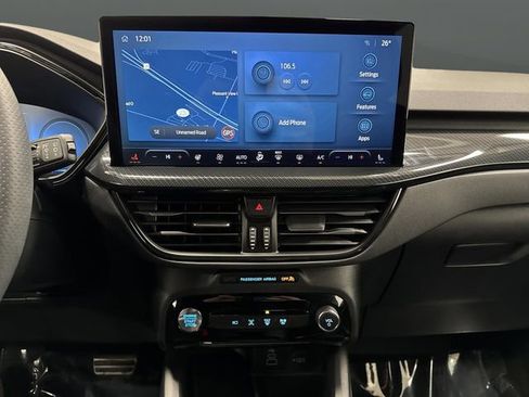 Used 2024 Ford Escape ST-Line Select w/ Tech Pack #2 image 8