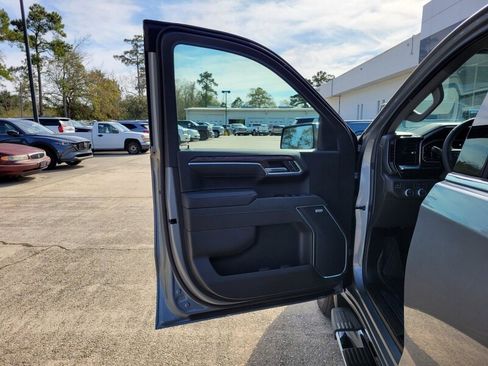 New 2026 GMC Sierra 1500 SLT w/ SLT Premium Plus Package image 13