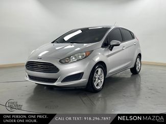 Used 2018 Ford Fiesta SE image 1