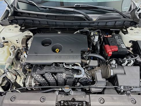 Used 2020 Nissan Altima 2.5 SR w/ Premium Package image 25