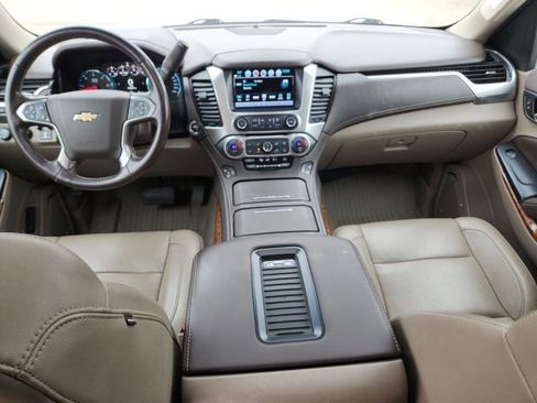 Certified 2019 Chevrolet Suburban Premier image 33