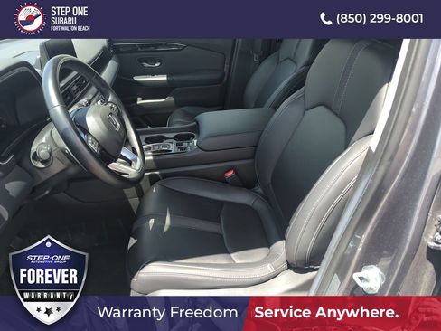 Used 2025 Honda Pilot EX-L image 12