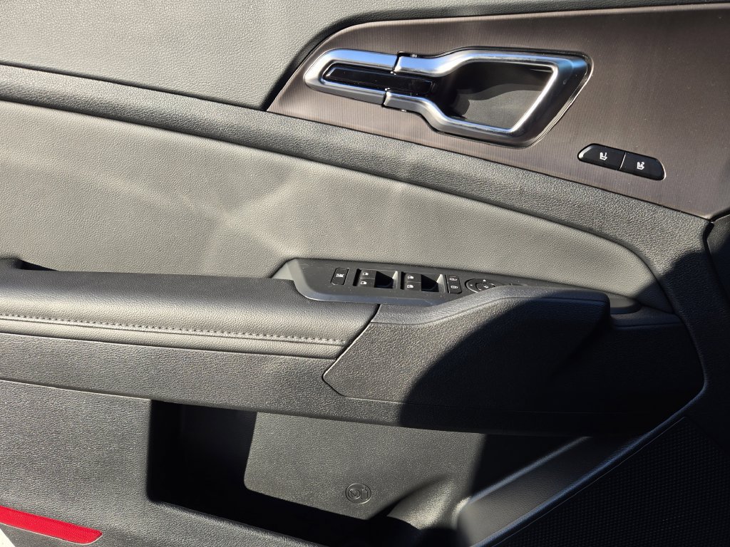 New 2026 Kia Sportage SX FWD image 16